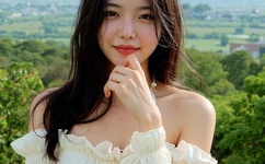 掀开奶罩边躁狠狠躁软学生H